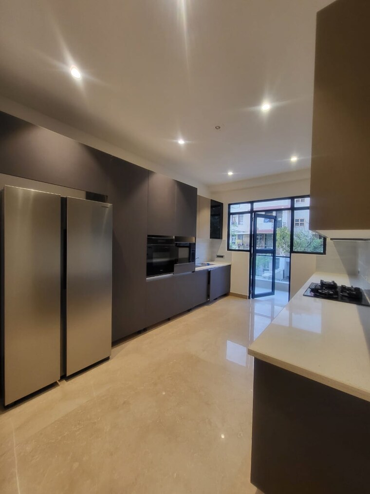 Bedroom, omaxe-designer-villas-mayfield-garden 4 Bedroom 4500 Sq.Ft. Builder Floor In Sector 51 Gurgaon 9526369