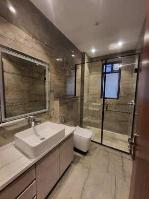 Bathroom in 4 BHK Builder Floor at Omaxe Designer Villas Mayfield Garden, Sector 51 – for Sale