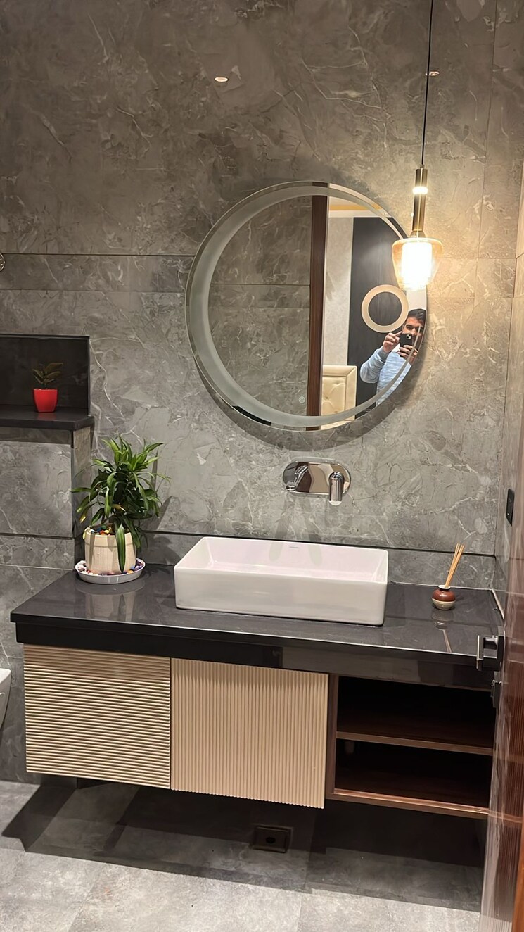 Bathroom, sushant lok i 4 Bedroom 2700 Sq.Ft. Builder Floor In Sushant Lok I Gurgaon 9526371