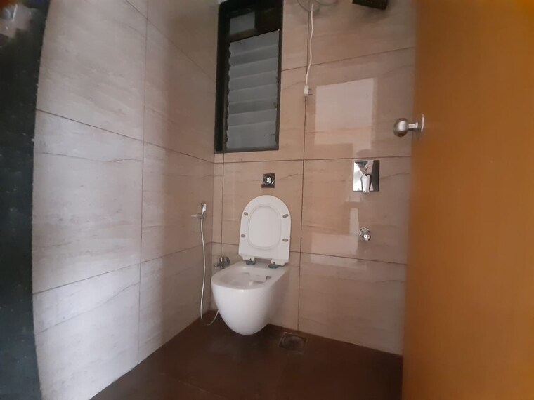 Bathroom, goregaon west 2 Bedroom 530 Sq.Ft. Apartment In Goregaon West Mumbai 9526408