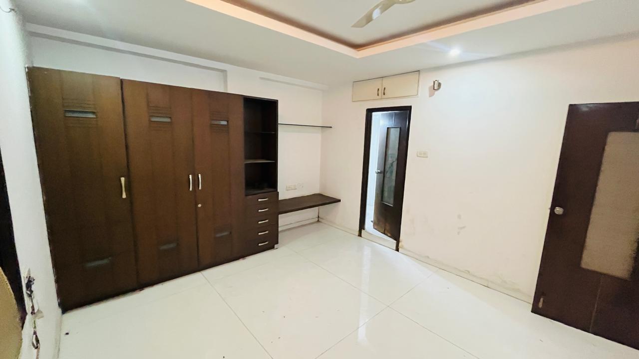 4 BHK Apartment For Rent in Sri Varasiddi Nivas