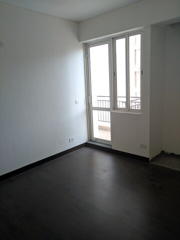 3 BHK Apartment For Rent in JM Aroma, Sector 75