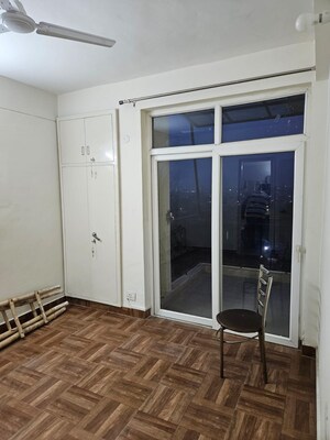 Room in 2 BHK Apartment at KLJ Greens, Sector 77 – for Rent