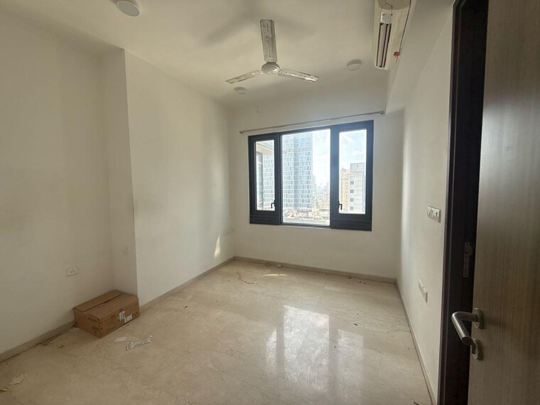 Room, lodha-parkside 2 Bedroom 899 Sq.Ft. Apartment In Worli Mumbai 9526543