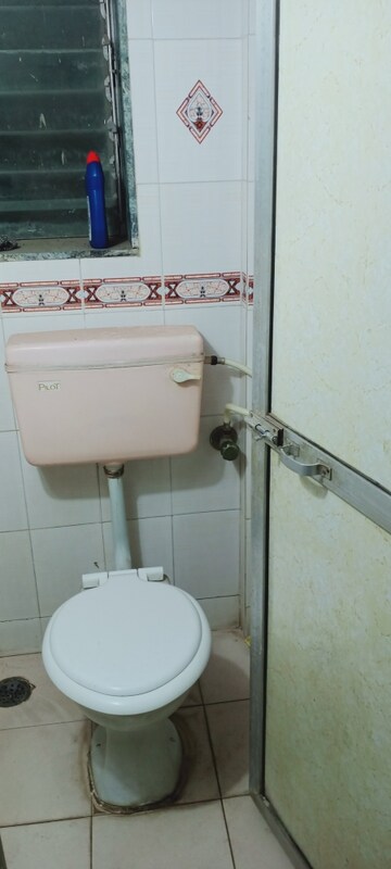 Bathroom in 1 BHK Apartment at Poonam Darshan, Andheri East – for Rent