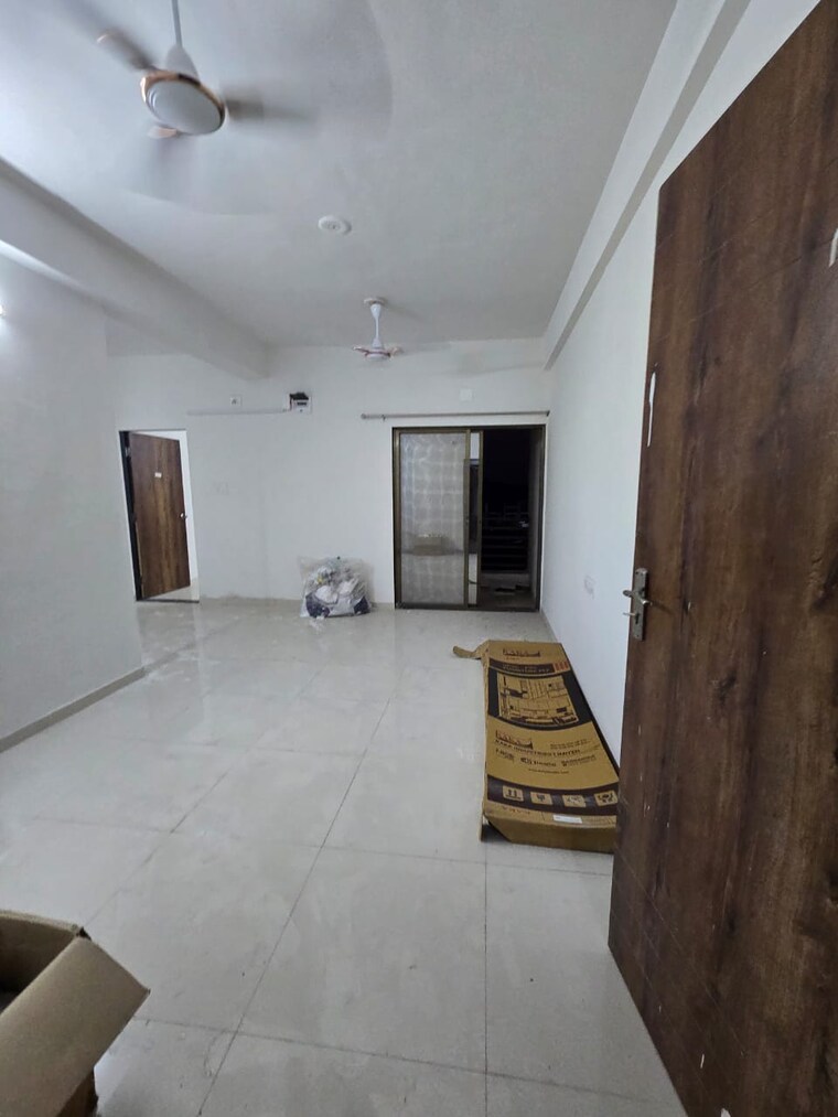 Room, harni 2 Bedroom 1050 Sq.Ft. Apartment In Harni Vadodara 9526558