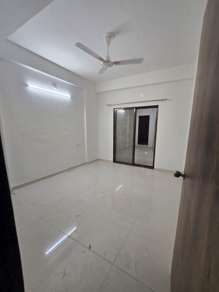 Room, harni 2 Bedroom 1050 Sq.Ft. Apartment In Harni Vadodara 9526558