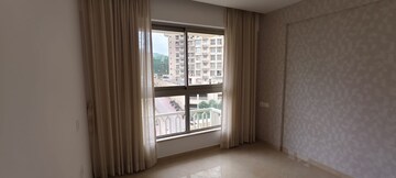 Room in 2 BHK Apartment at Hiranandani Highland, Powai – for Rent
