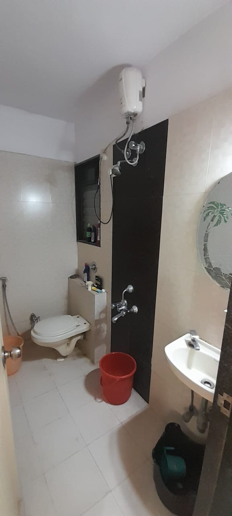 Bathroom, tarangan-towers 2 Bedroom 975 Sq.Ft. Apartment In Samata Nagar Thane 9526592