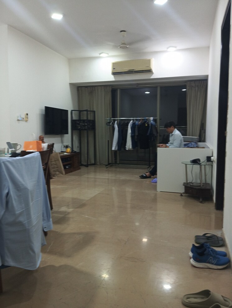  Parking, lodha-primero 2 Bedroom 946 Sq.Ft. Apartment In Mahalaxmi Mumbai 9526603