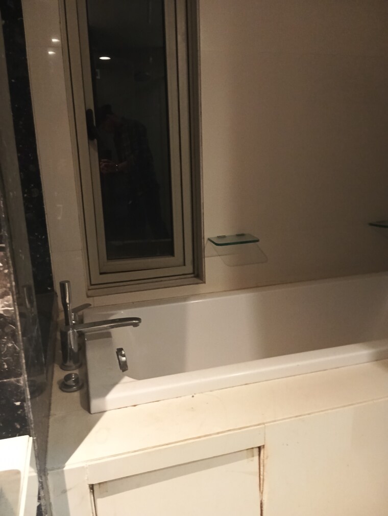 Bathroom, lodha-primero 2 Bedroom 946 Sq.Ft. Apartment In Mahalaxmi Mumbai 9526603