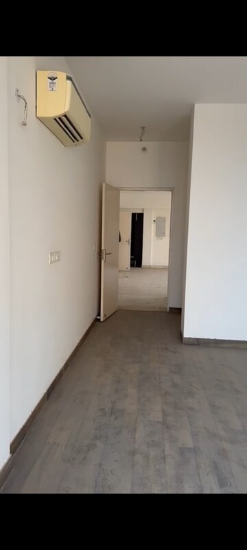 3.5 BHK Apartment For Sale in Conscient Heritage Max, Sector 102