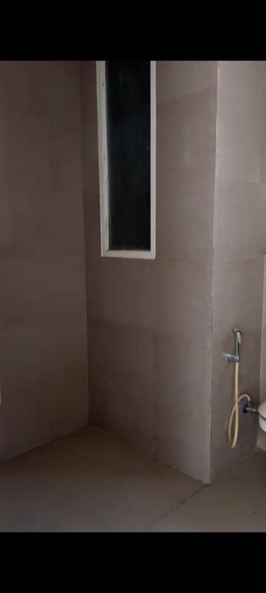 Room in 3.5 BHK Apartment at Conscient Heritage Max, Sector 102 – for Sale