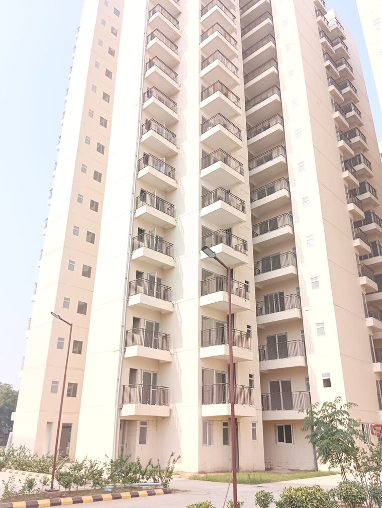 Exterior View, pivotal-paradise 2 Bedroom 657 Sq.Ft. Apartment In Sector 62 Gurgaon 9526617