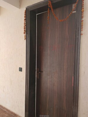 Furnished Amenities in 4 BHK Apartment at Emerald Anmol, Sector 88 – for Rent