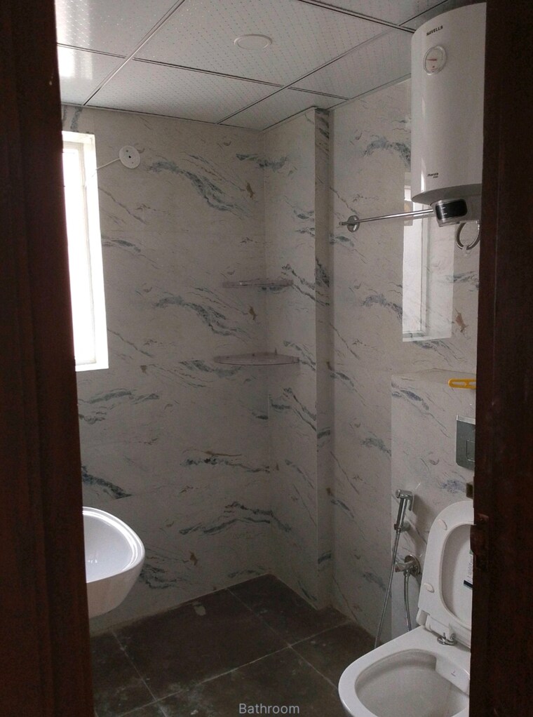 Bathroom, emerald-anmol 4 Bedroom 1940 Sq.Ft. Apartment In Sector 88 Faridabad 9526610