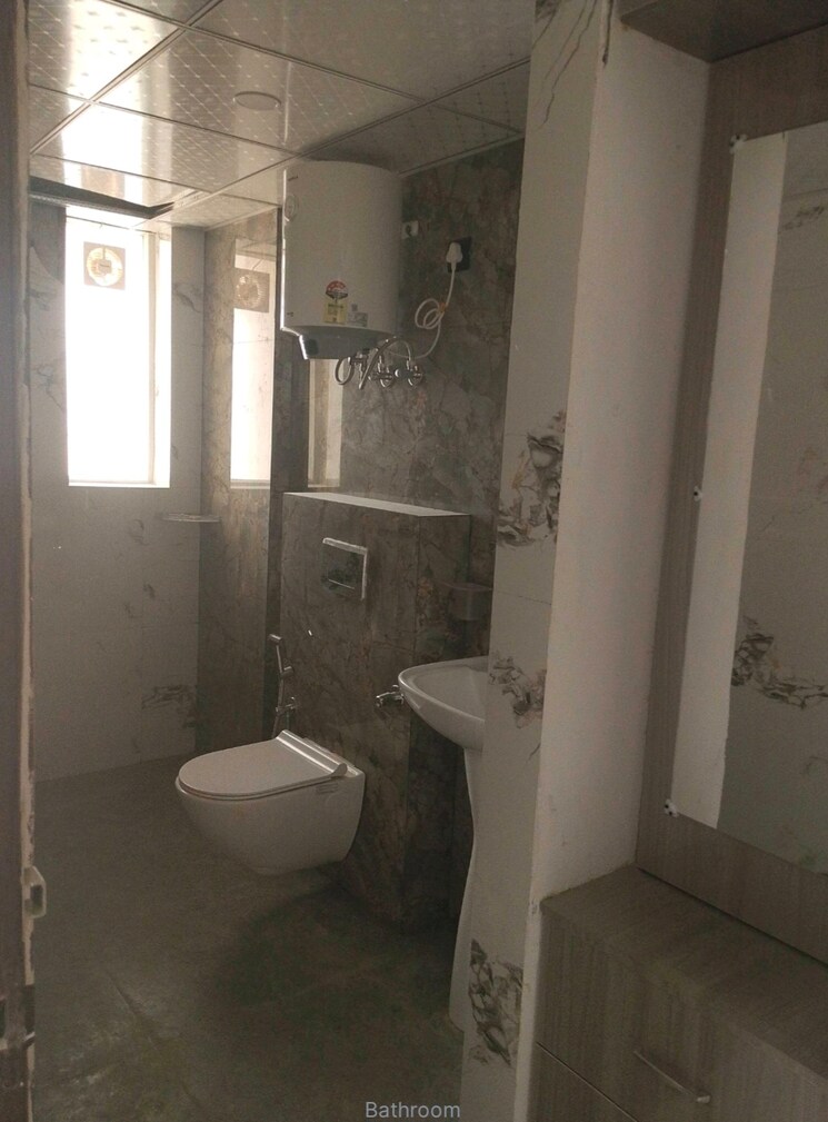 Bathroom, emerald-anmol 4 Bedroom 1940 Sq.Ft. Apartment In Sector 88 Faridabad 9526610