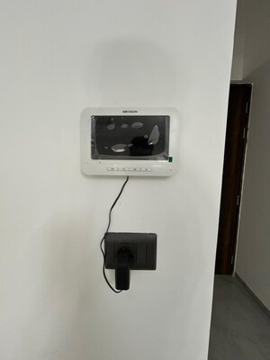 Furnished Amenities in 3 BHK Apartment at Unique Youtopia, Kharadi – for Rent