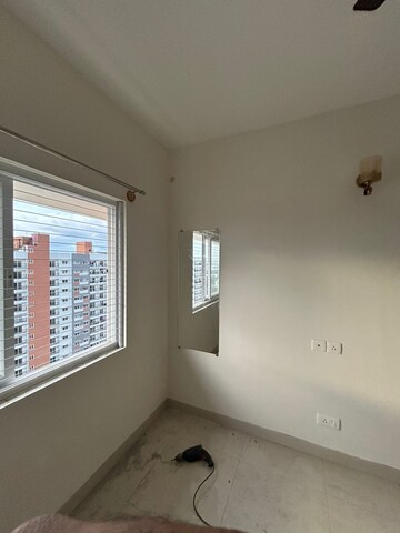 Room in 2 BHK Apartment at Brigade El Dorado, Bagaluru – for Rent