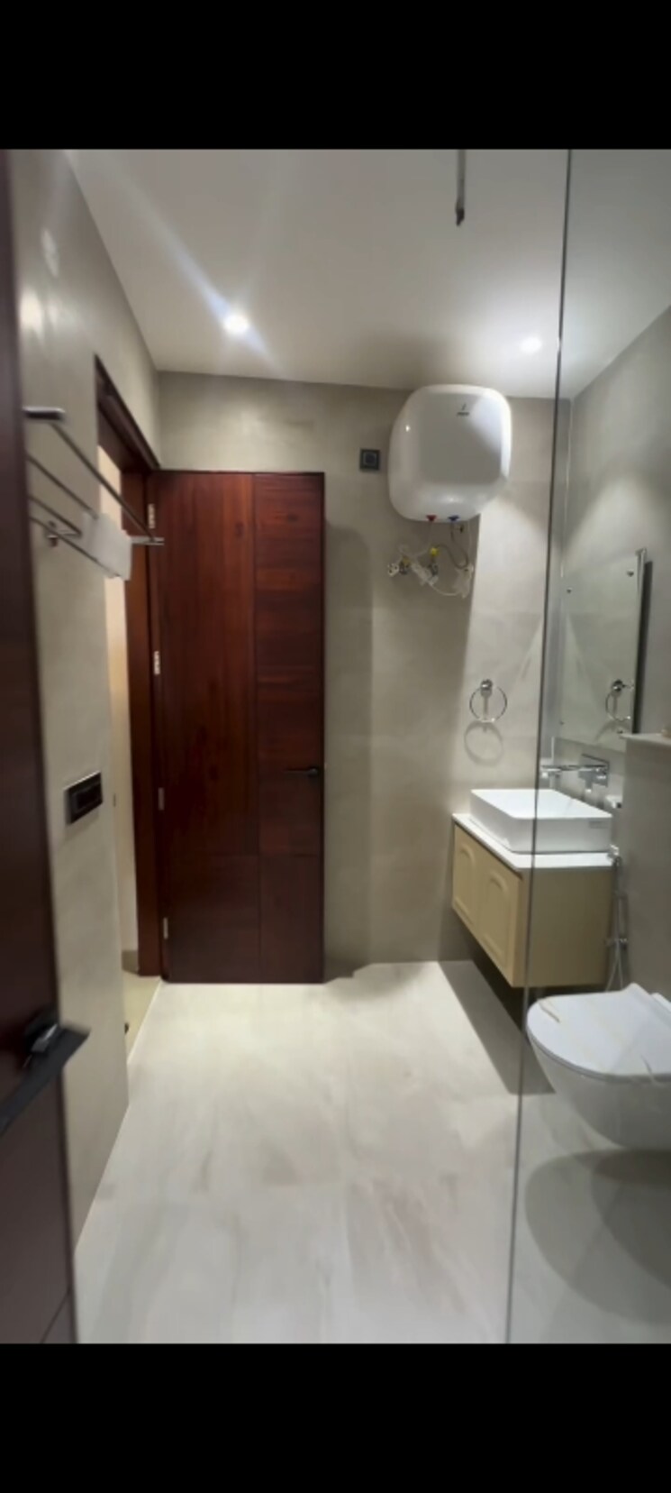 Bathroom, sunny enclave 6 Bedroom 257 Sq.Yd. Villa In Sunny Enclave Mohali 9526649