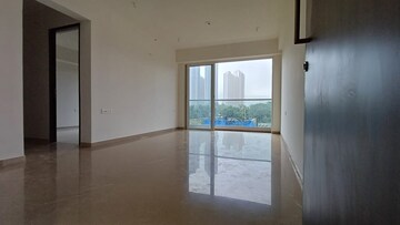 Room in 1 BHK Apartment at Indiabulls One Indiabulls, Pokhran Road No Two – for Rent