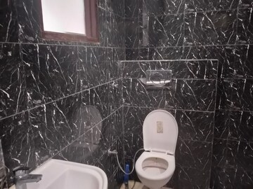 Master Bedroom in 1 BHK Builder Floor at Aura Homes, Patiala Road – for Rent