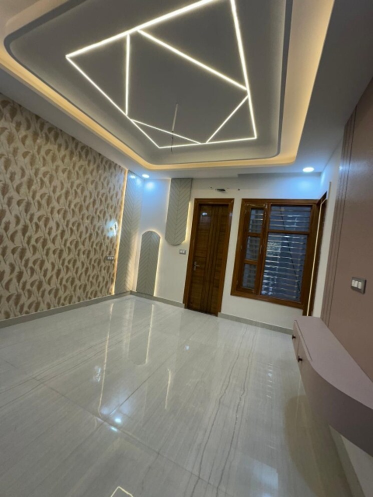 Balcony, sunny enclave 4 Bedroom 200 Sq.Yd. Villa In Sunny Enclave Mohali 9526666