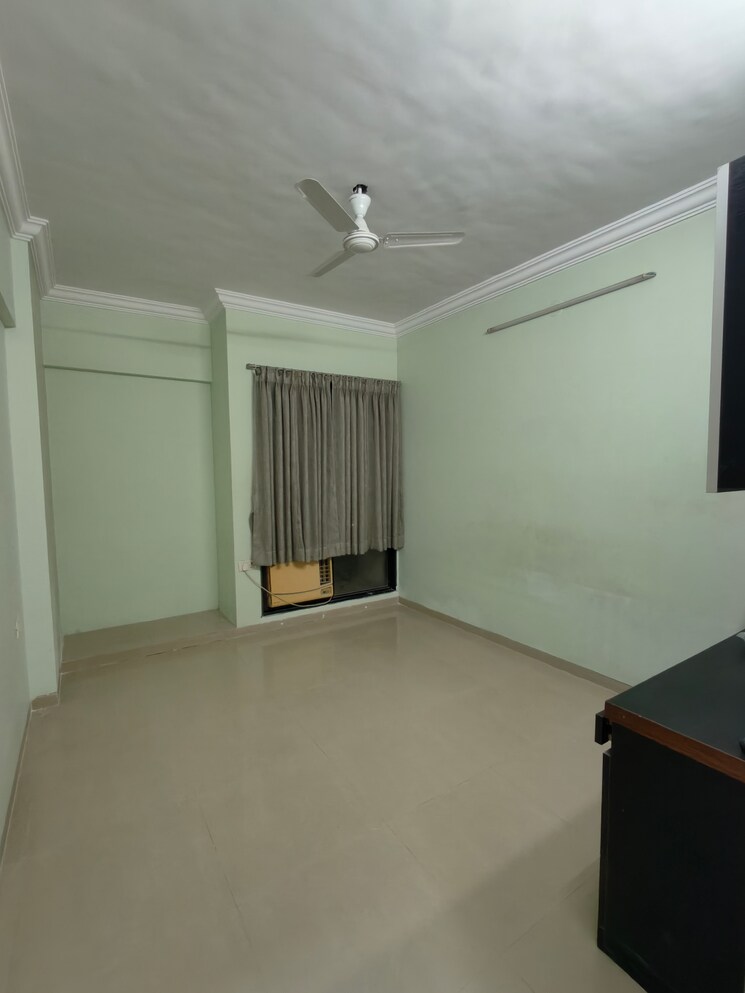 Room, raunak-laxmi-narayan-residency 2 Bedroom 770 Sq.Ft. Apartment In Pokhran Road No Two Thane 9526669