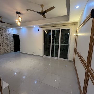 Kitchen in 2.5 BHK Apartment at Mahagun Mirabella, Sector 79 – for Rent
