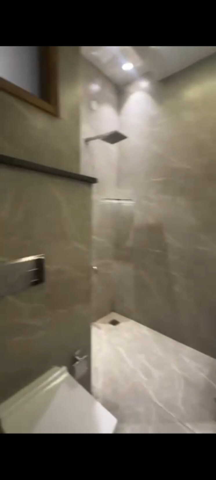 Bathroom, sunny enclave 5 Bedroom 256 Sq.Yd. Independent House In Sunny Enclave Mohali 9526691