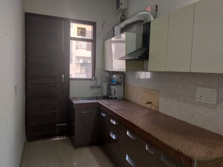 Kitchen, aura-homes 1 Bedroom 700 Sq.Ft. Builder Floor In Patiala Road Zirakpur 9526677