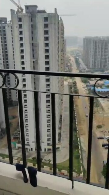 Floor Plan in 4 BHK Apartment at Nirala Aspire, Sector 16 Greater Noida – for Rent