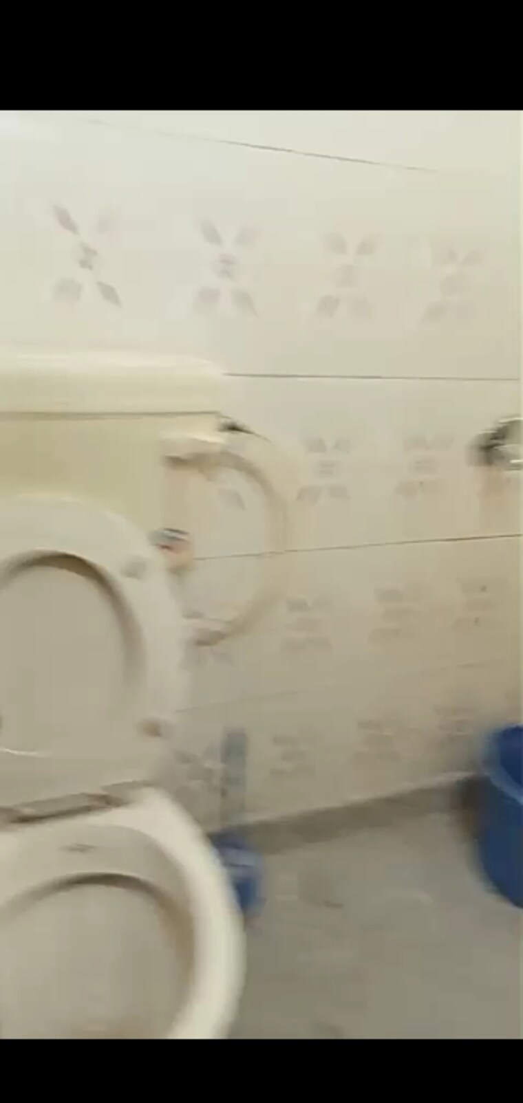 Bathroom, mahavir enclave 2 Bedroom 630 Sq.Ft. Builder Floor In Mahavir Enclave Delhi 9526690