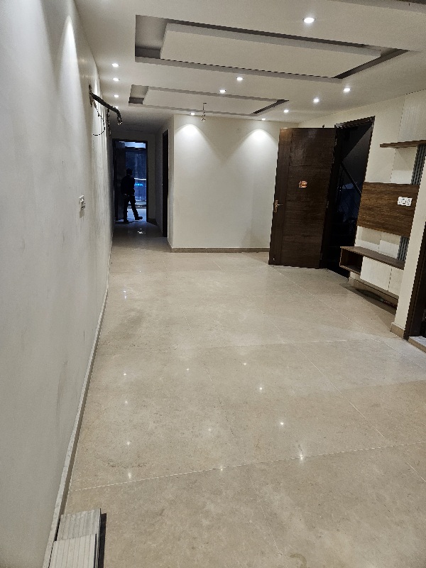 3 BHK Builder Floor For Sale in Mansarover Garden