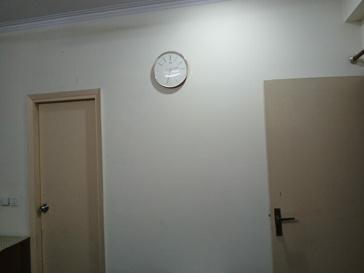 Room, gaur-city-5th-avenue 2 Bedroom 910 Sq.Ft. Apartment In Sector 4 Greater Noida Greater Noida 9526705