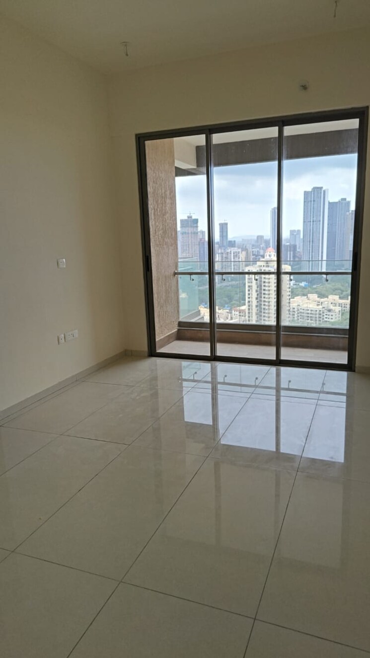 Room, mulund west 2 Bedroom 855 Sq.Ft. Apartment In Mulund West Mumbai 9526711