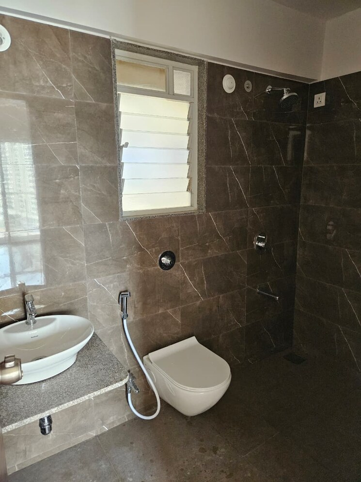 Bathroom, rachana-bella-casa 3 Bedroom 1166 Sq.Ft. Apartment In Baner Pune 9526717