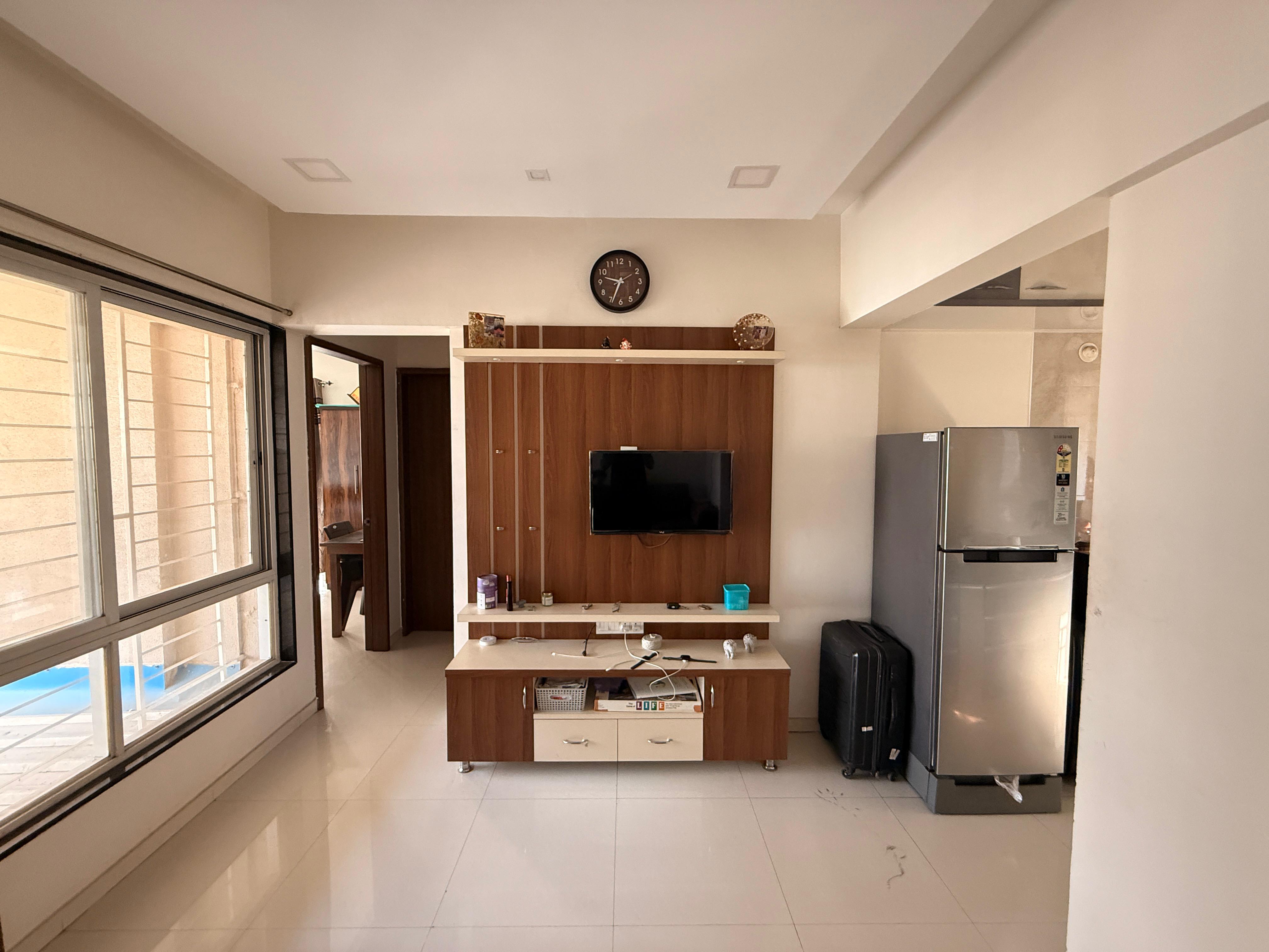 1 BHK Apartment For Rent in Millennium Acropolis 2