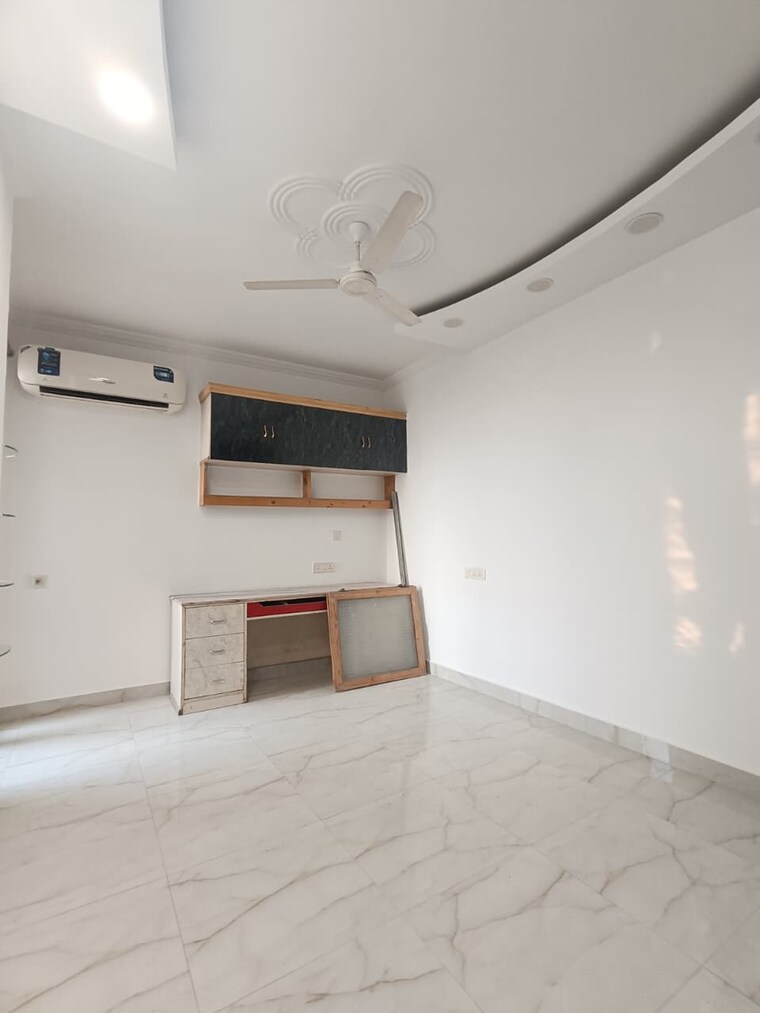 Kitchen, unitech-palms 2 Bedroom 1260 Sq.Ft. Apartment In South City 1 Gurgaon 9526744