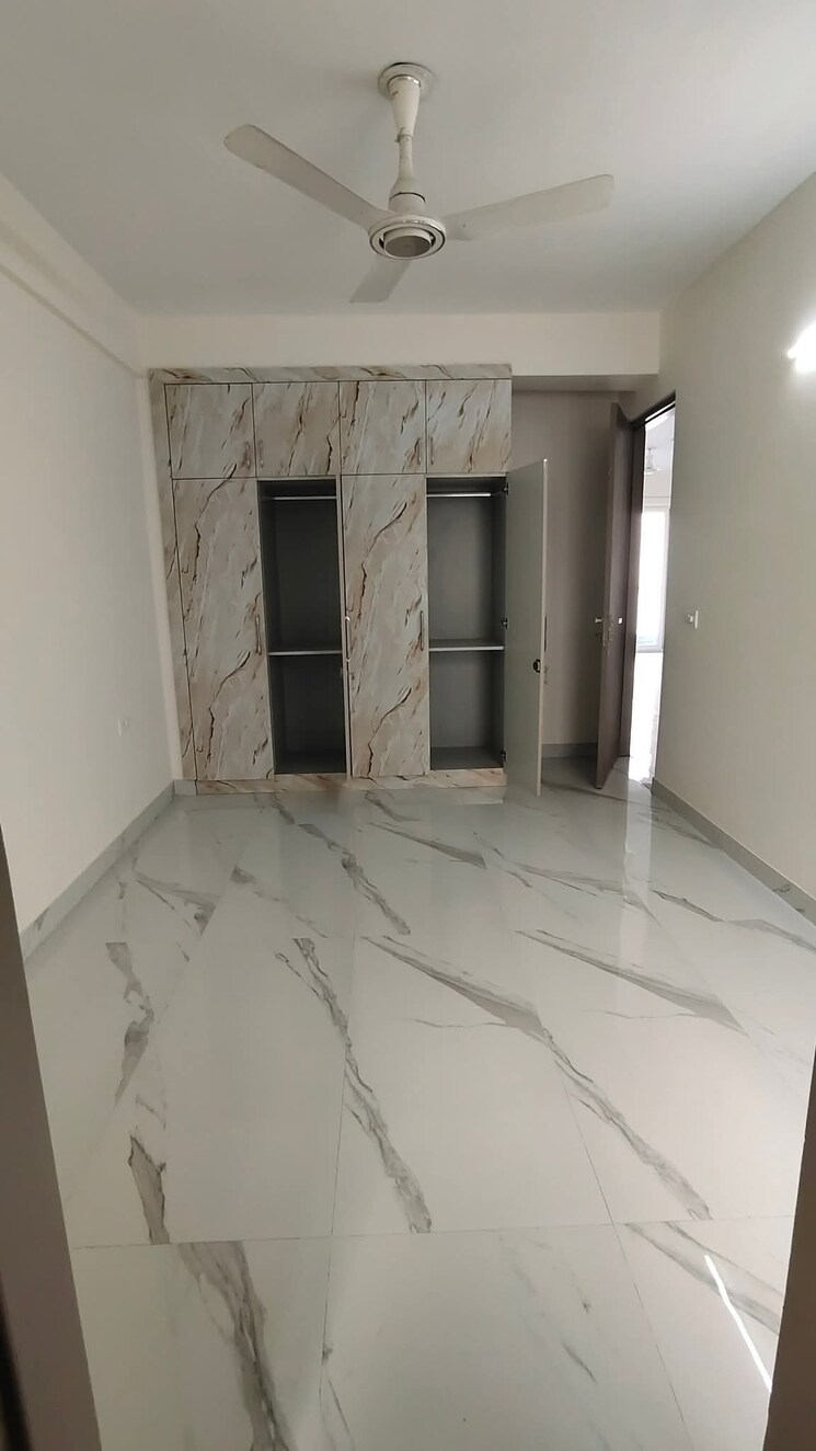 Bathroom, saket 3 Bedroom 1215 Sq.Ft. Builder Floor In Saket Delhi 9526748