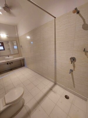 Master Bedroom in 3 BHK Builder Floor at Greater Kailash I – for Rent