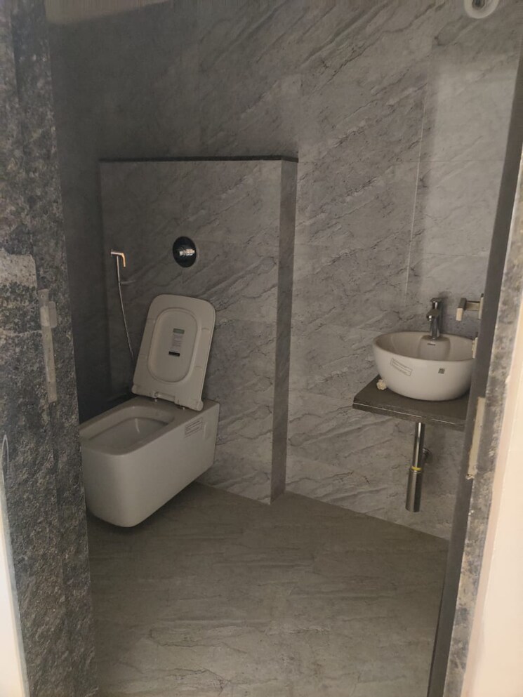 Bathroom, bramha-boulevard Commercial Office Space 430 Sq.Ft. In Camp Pune 9526753