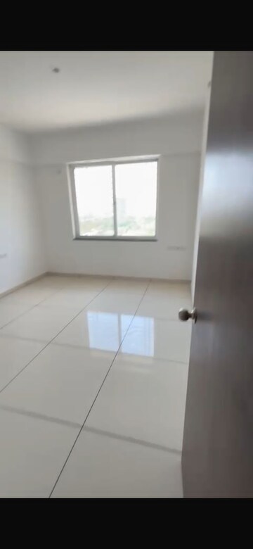Room in 3 BHK Apartment at Truspace Prima Angulus, Balewadi – for Rent