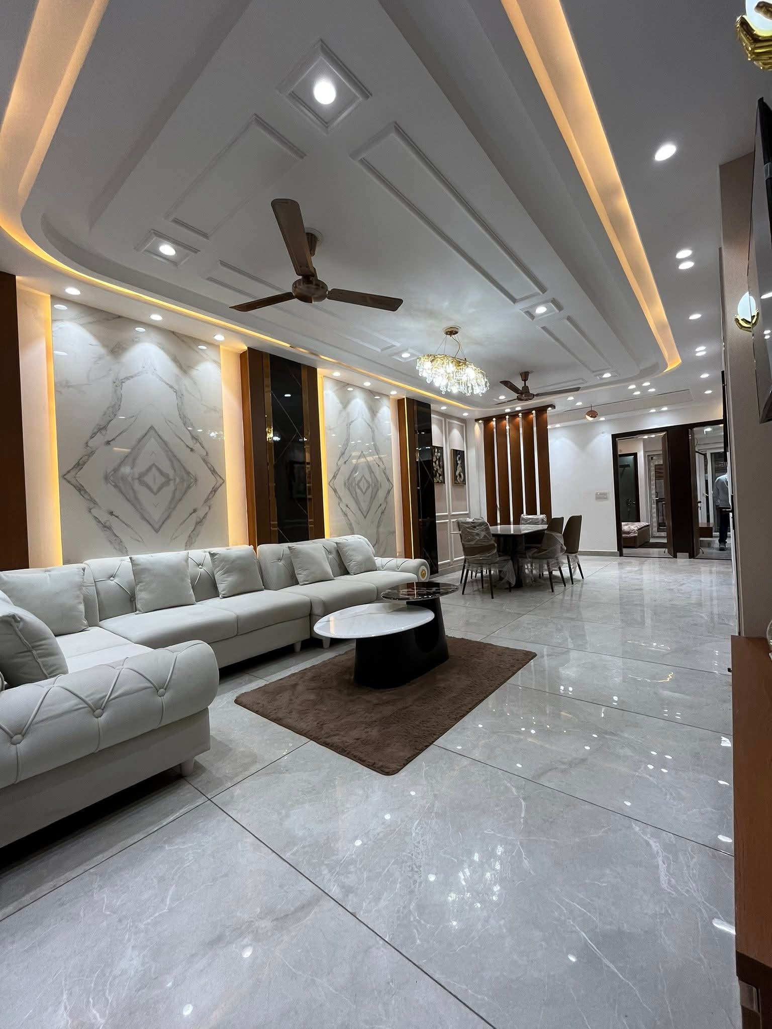 4 BHK + Servant Room Builder Floor For Rent in Saket 