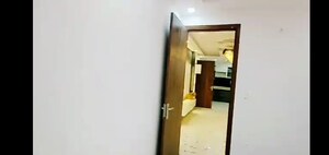 Furnished Amenities in 3 BHK Builder Floor at Mahavir Enclave – for Rent