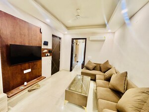 Living Room in 2 BHK Builder Floor at Saurabh Niwas, Sector 40 – for Rent