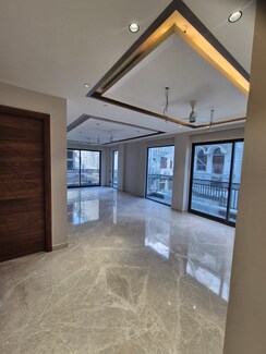 4 BHK + Servant Room Builder Floor For Sale in East Of Kailash