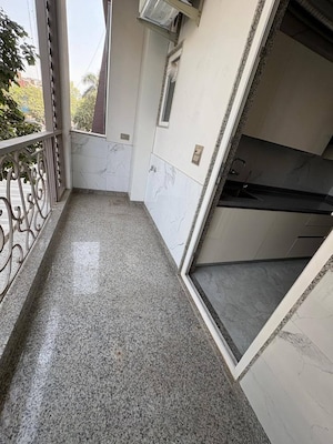 Balcony in 1 BHK Builder Floor at Malviya Nagar – for Rent