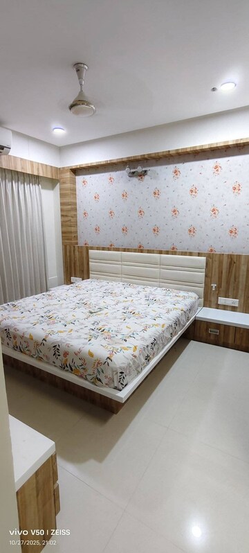 Bedroom in 3 BHK Builder Floor at Malviya Nagar – for Rent