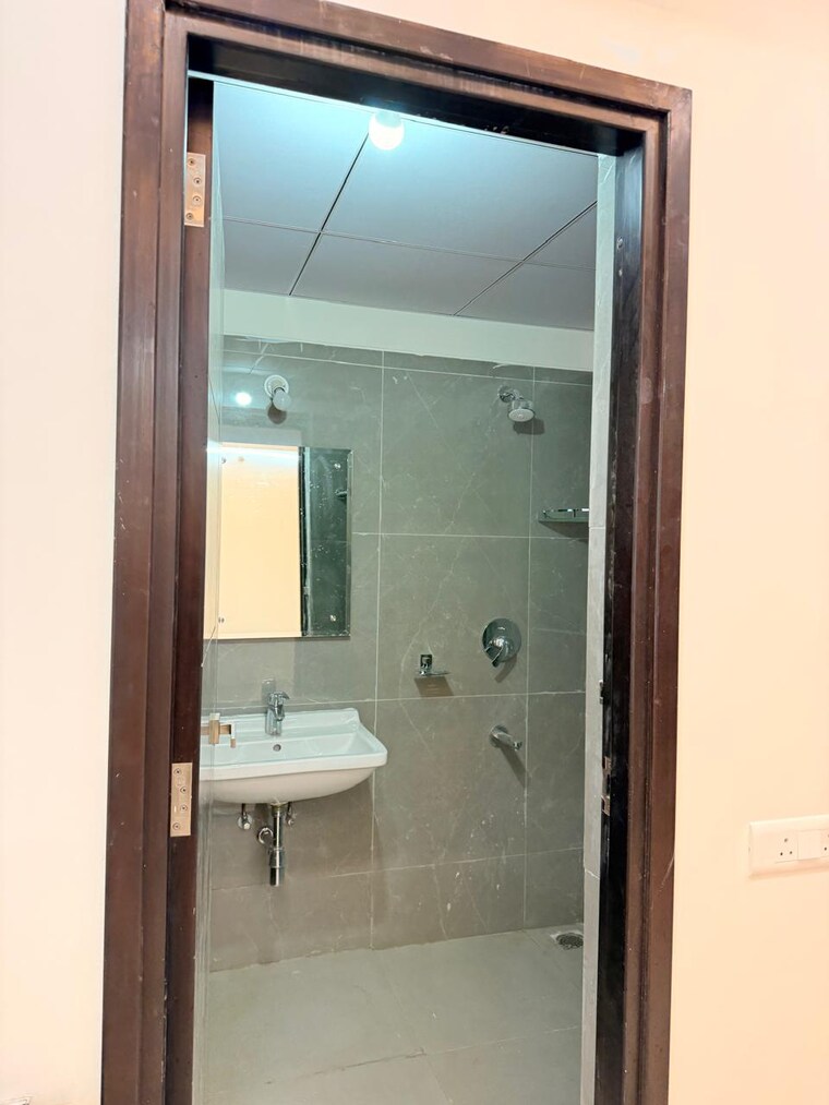 Bathroom, honer-aquantis 3 Bedroom 1965 Sq.Ft. Apartment In Gopanpally Hyderabad 9526834